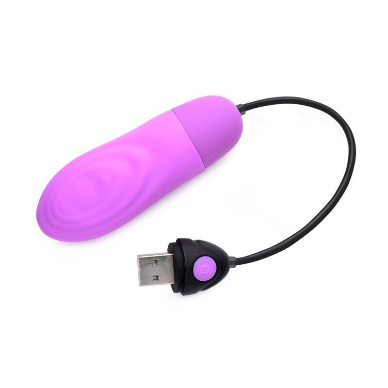 Rechargeable bullet vibrator in purple with 7 pulsing speeds and retrieval cord for G Spot and clitoral stimulation.