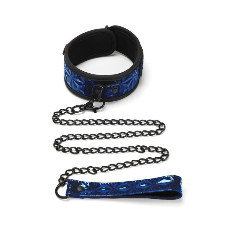 Whip Smart diamond collar and leash in blue with chain attachment, perfect for unique BDSM experiences.