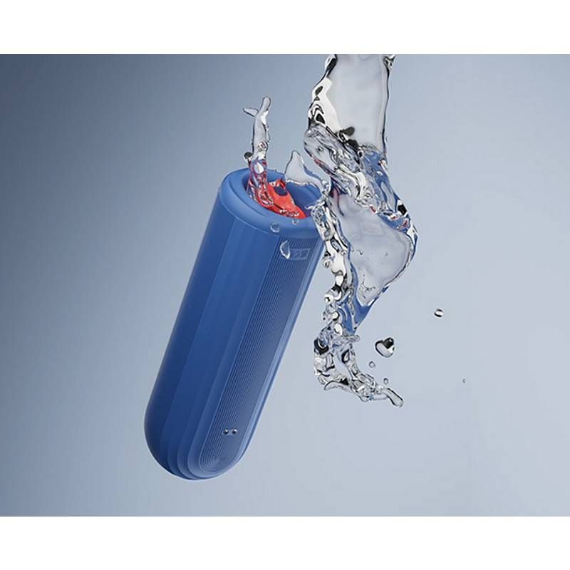 Submarine Submersible Thrusting Contracting Vibrating Masturbator splashing in water, showcasing its waterproof design.