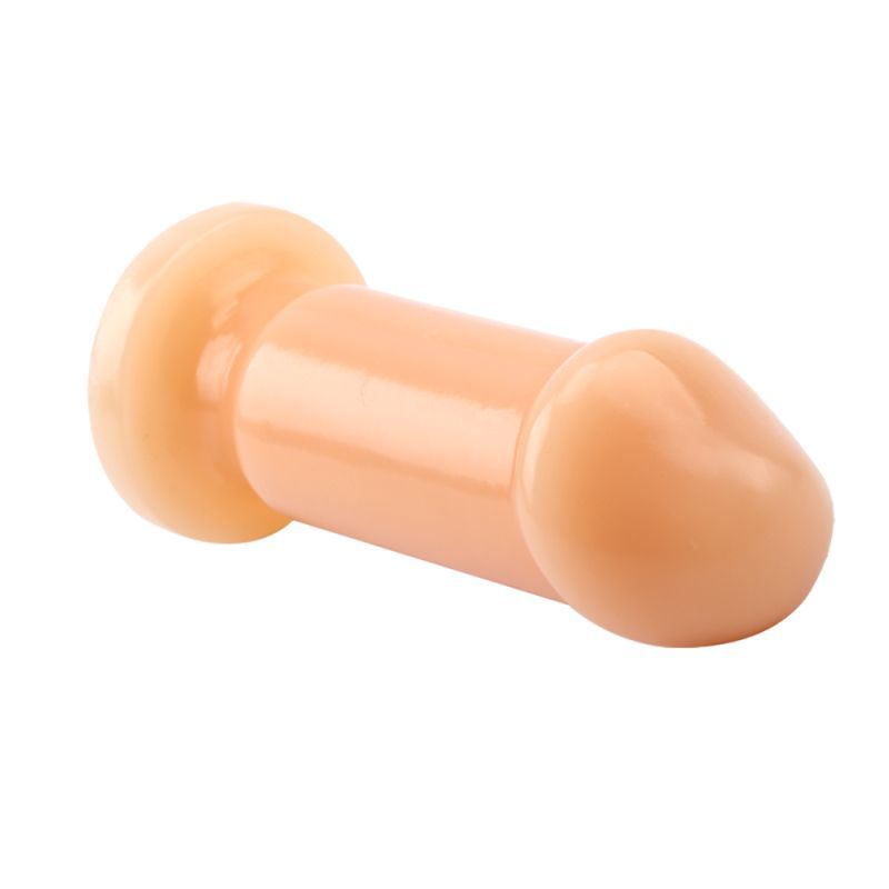 Small realistic cock plug in flesh color, 3.5 inches, designed for comfortable, smooth insertion.