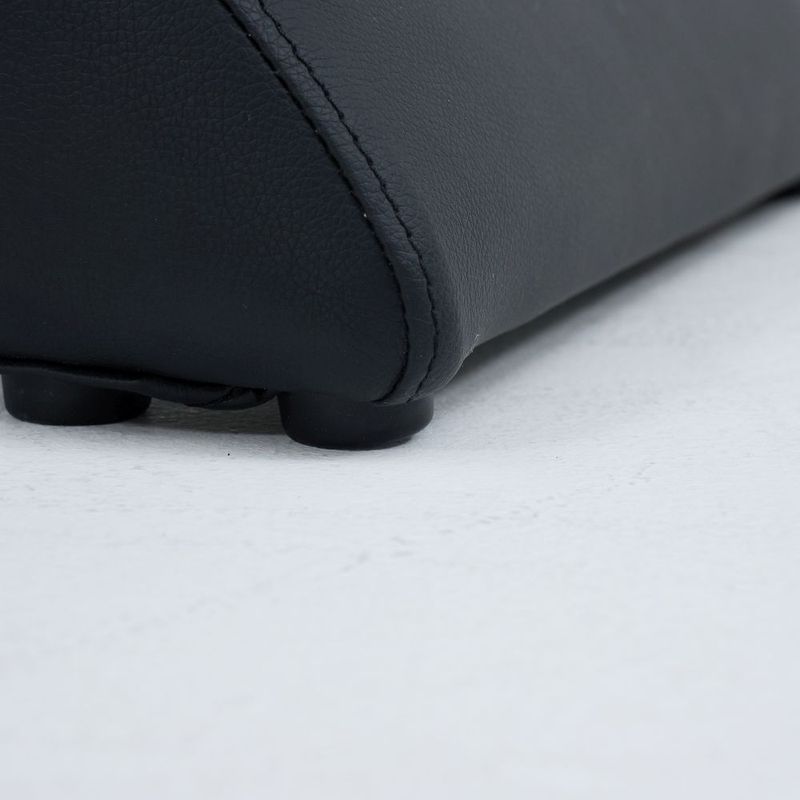 Kama Sutra love lounge close-up of the black ergonomic base showcasing its sleek design and stability.