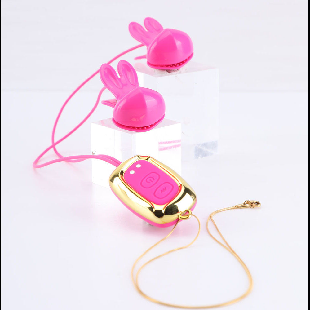 Maia MOLLI -  -  USB Rechargeable Vibrating Nipple Clamps & Necklace with cute bunny design and remote control.