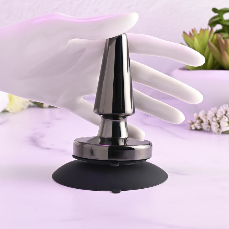 Evolved BEGINNER METAL PLUG - Black 11.2 cm USB Rechargeable Vibrating Butt Plug with silicone suction cup base.