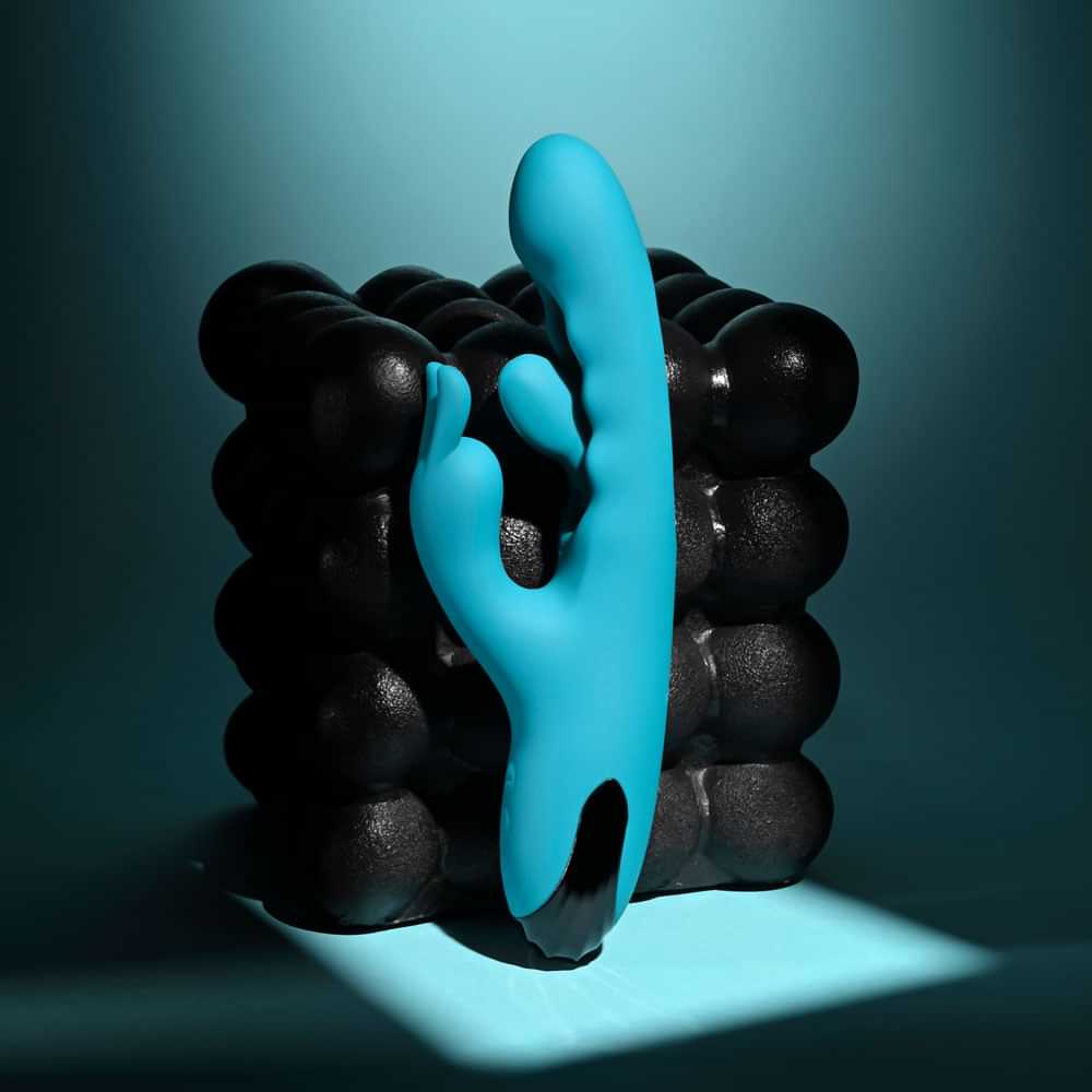 Evolved BUNNY TAPPER -  20 cm USB Rechargeable Rabbit Vibrator with Flicking Shaft