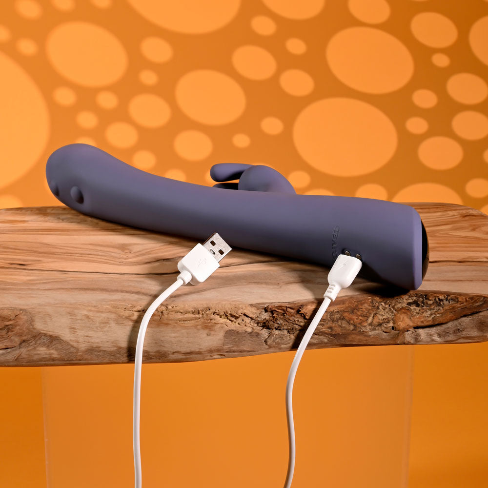 POPPIN GOOD TIME ที่พัฒนาไปอีกขั้น - กระต่ายสั่นขนาด 20 ซม. ชาร์จ USB ได้
