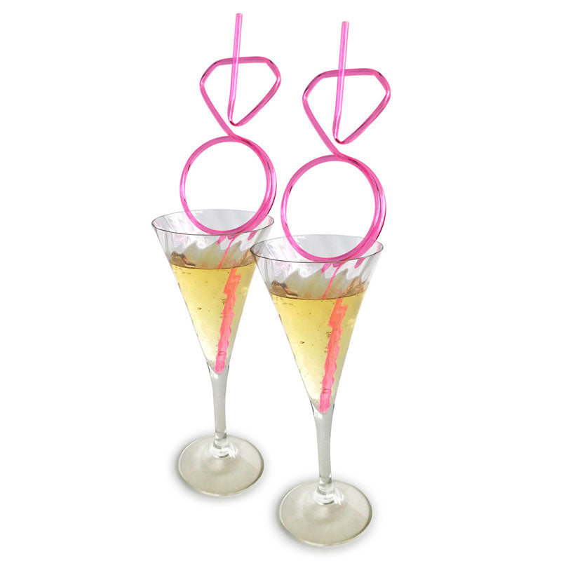 Glitterati - Diamond Ring Straws Set - Hens Party Novelty - Set of 8 stylish pink straws in glasses with bubbly.