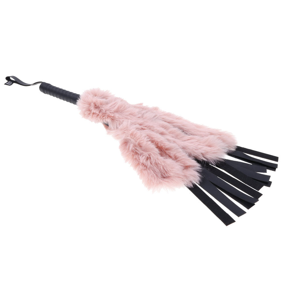 Sex & Mischief Brat Faux Fur Flogger - 50 cm Whip with Pink Faux Feather for playful impact and teasing.