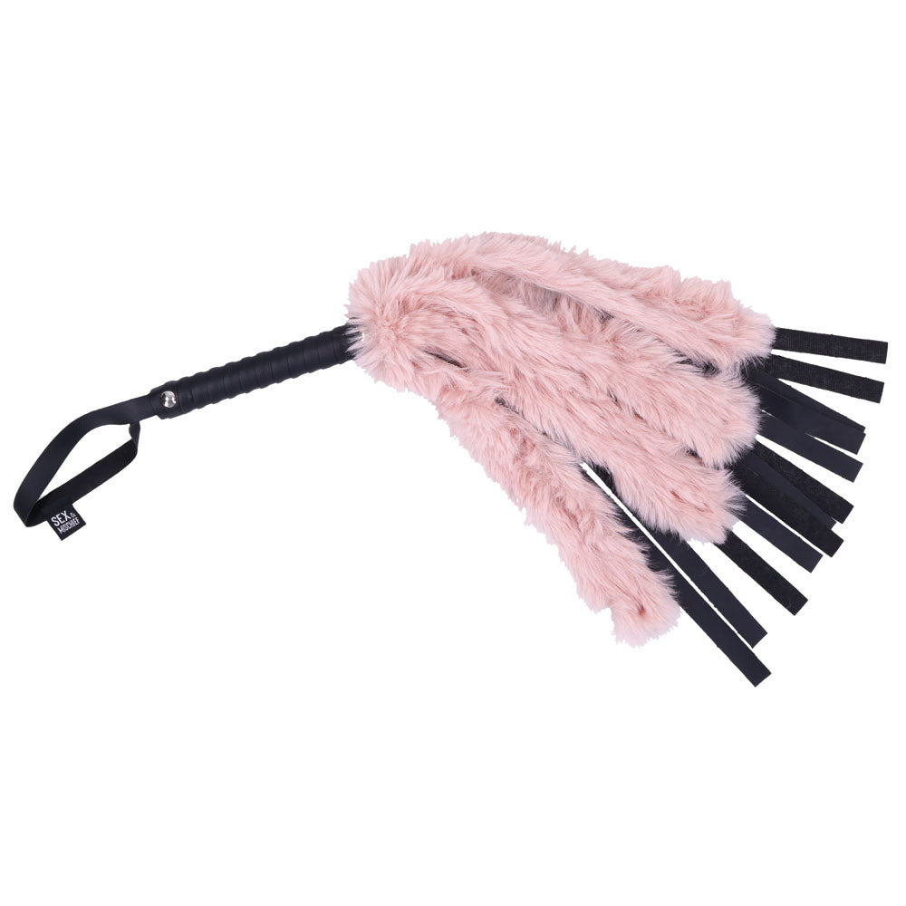 Sex & Mischief Brat Faux Fur Flogger - 50 cm Whip with Pink Faux Feather, perfect for intimate essentials and playful punishment.
