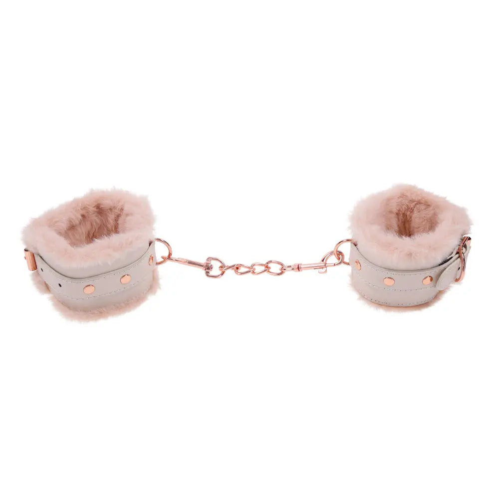 Sex & Mischief Peaches n CreaMe Fur Handcuffs - Peach Restraints Sportsheets Discreet Intimate Essentials.