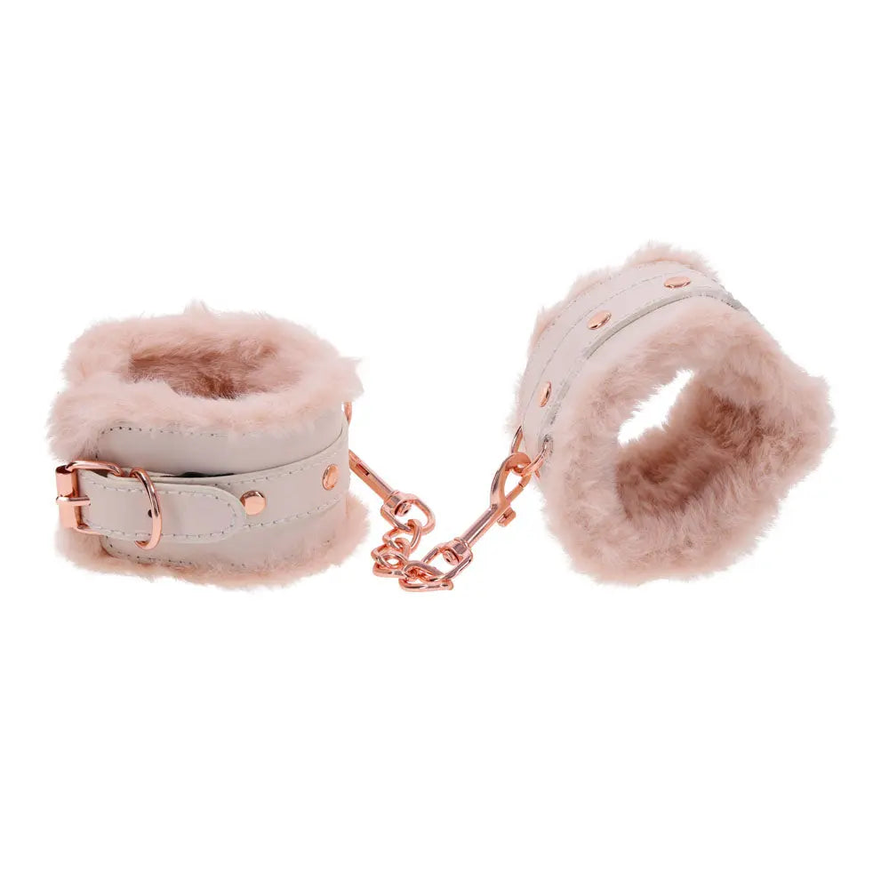 Sex & Mischief Peaches n CreaMe Fur Handcuffs - Peach Restraints Sportsheets Discreet Intimate Essentials.