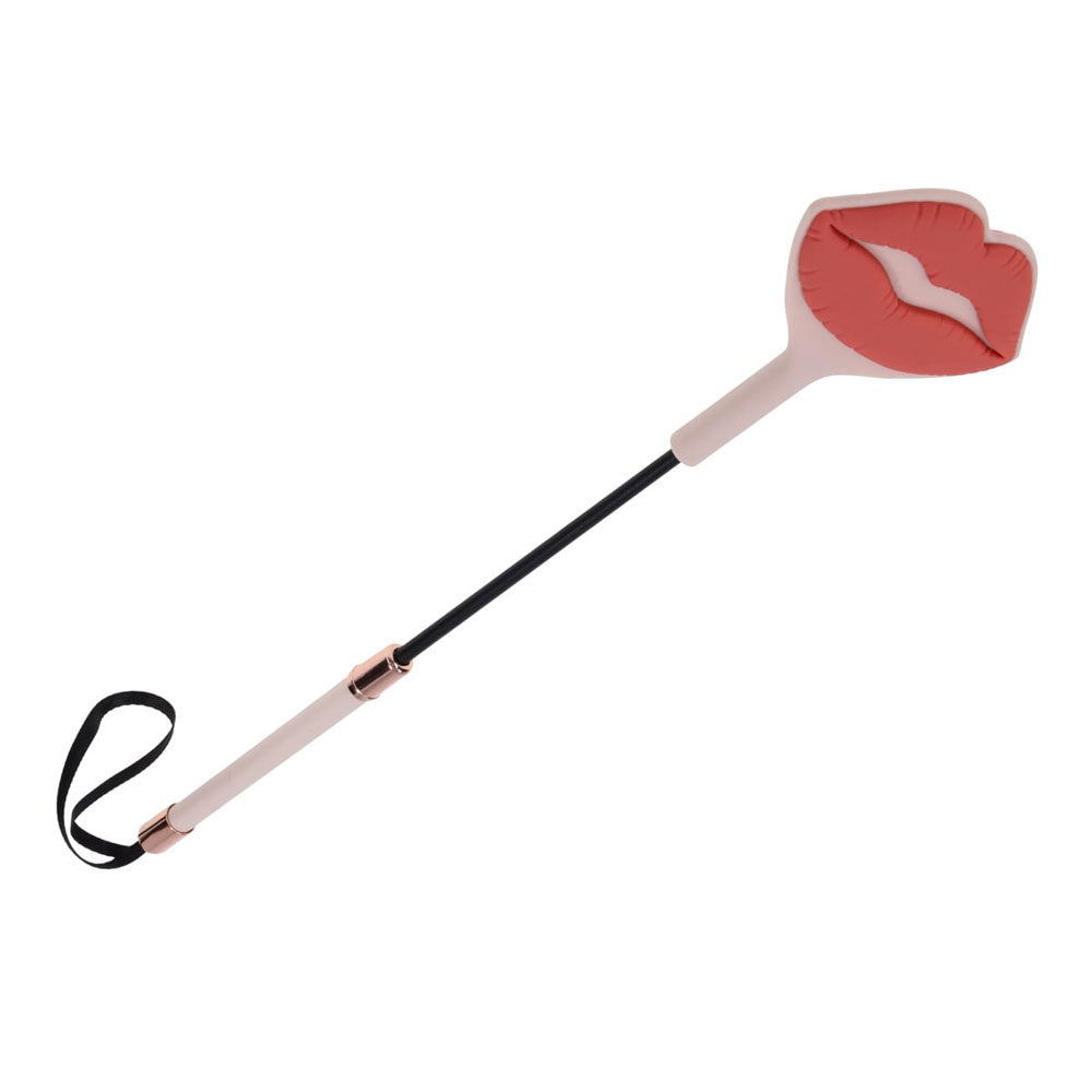 Sex & Mischief Peaches n CreaMe Kiss Crop - Peach Lip Tipped Crop Whip with silicone tip and rose gold accents.