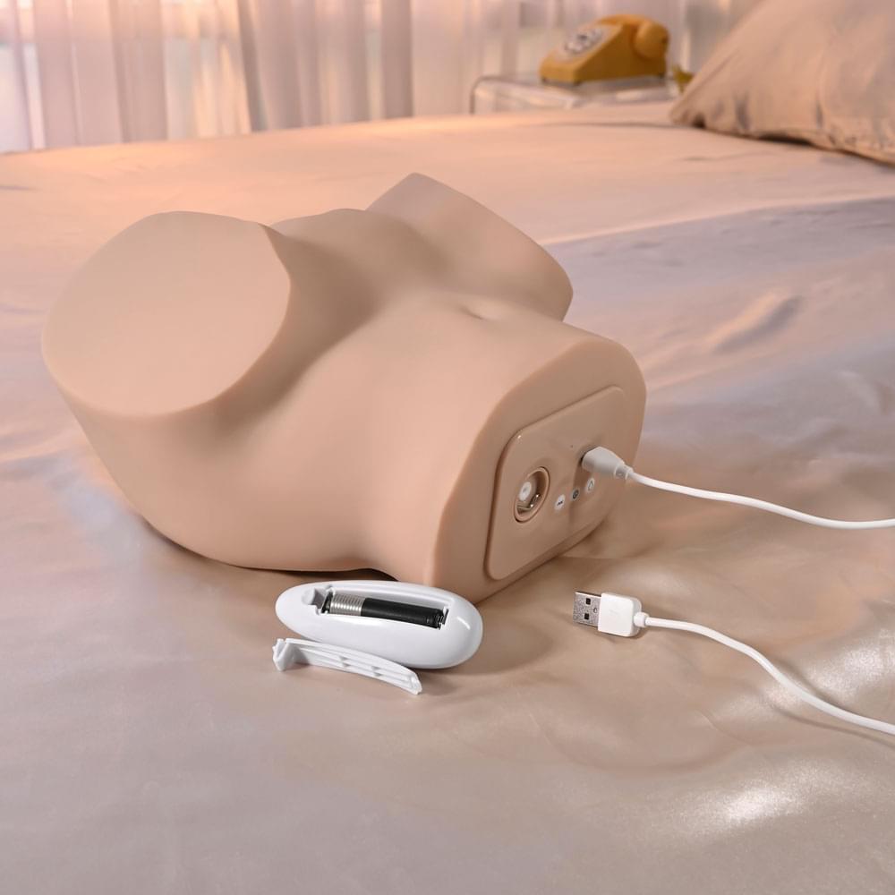 Zero Tolerance SQUIRT FOR ME SASHA GREY -  USB Rechargeable Realistic Squirting Masturbator Zero Tolerance Discreet Intimate Essentials.