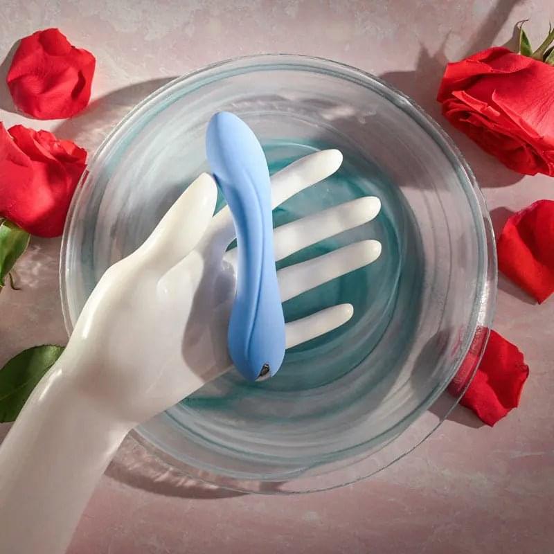 Evolved  CRUSH -  12 cm USB Rechargeable Mini Vibrator Evolved Discreet Intimate Essentials.