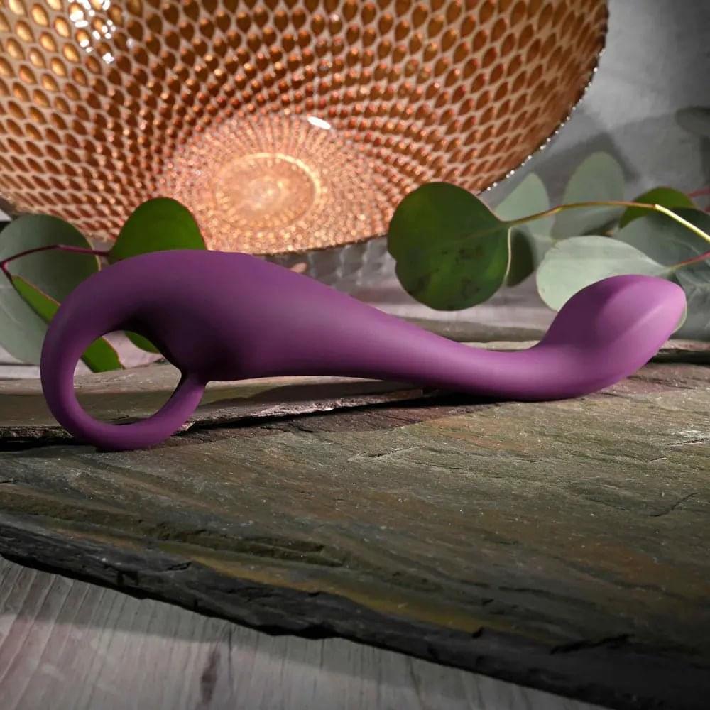 Evolved LOCHNESS G -  19 cm USB Rechargeable Vibrator Evolved Discreet Intimate Essentials.