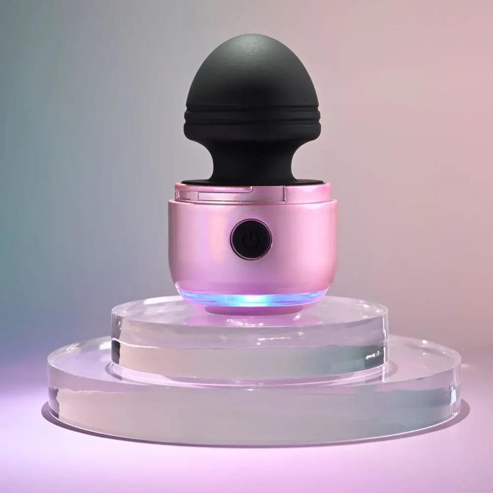 Evolved VACATION VIBES - VIBRATING - /Black 8.5 cm USB Rechargeable Vibrating Stimulator Evolved Discreet Intimate Essentials.