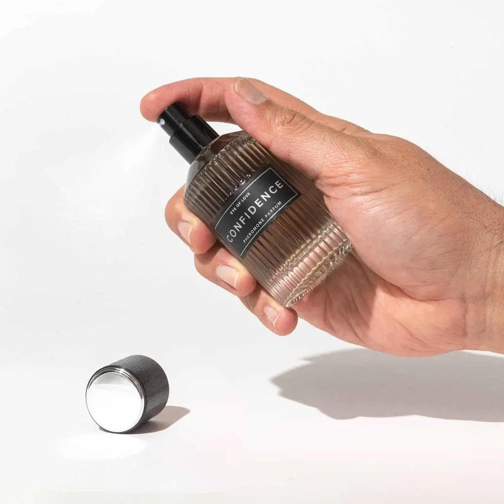 Eye Of Love Confidence Pheromone Cologne - 50 ml - Citrus Musk Scented Pheromone Cologne for Men to attract Women - 50 ml Spray Eye Of Love Discreet Intimate Essentials.