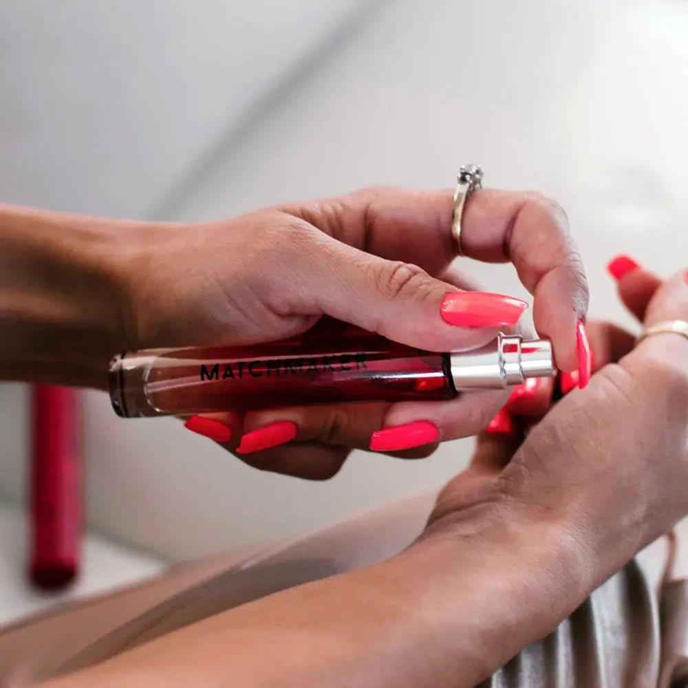 Eye of Love Matchmaker  Diamond LGTBQ - 10 ml - Pheromone Parfum for Women to attract Women - 10 ml Spray Eye Of Love Discreet Intimate Essentials.
