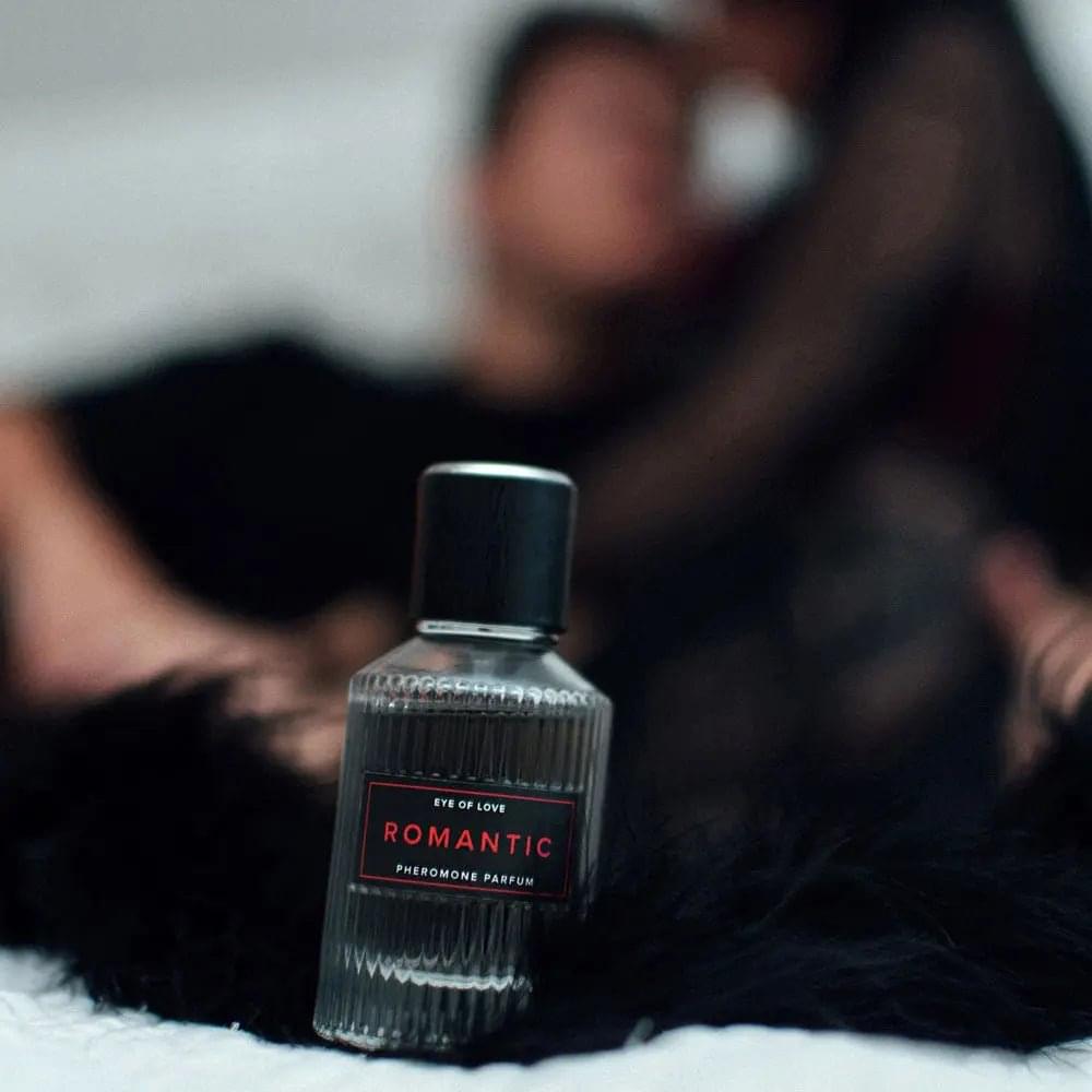 Eye Of Love Romantic Pheromone Cologne - 50 ml - Sandalwood Scented Pheromone Cologne for Men to attract Women - 50 ml Spray Eye Of Love Discreet Intimate Essentials.