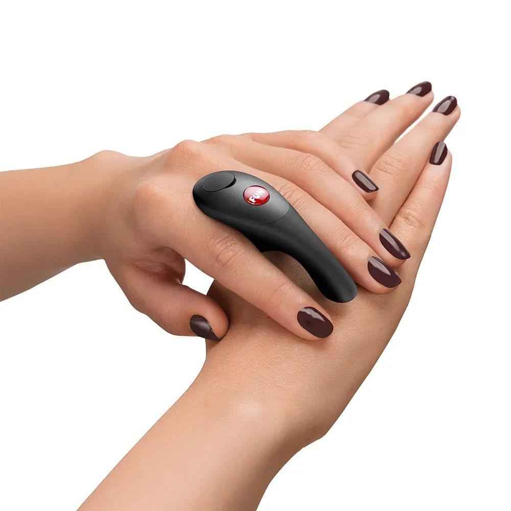 Fun Factory BE-ONE  -  USB-C Rechargeable Finger Stimulator Fun Factory Discreet Intimate Essentials.