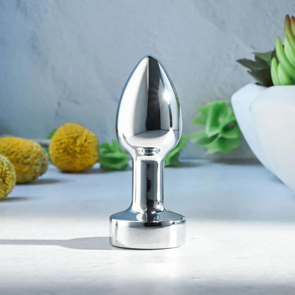 Gender X ROCKIN METAL PLUG MINI -  7.8 cm USB Rechargeable Vibrating Mini Butt Plug Gender X Discreet Intimate Essentials.