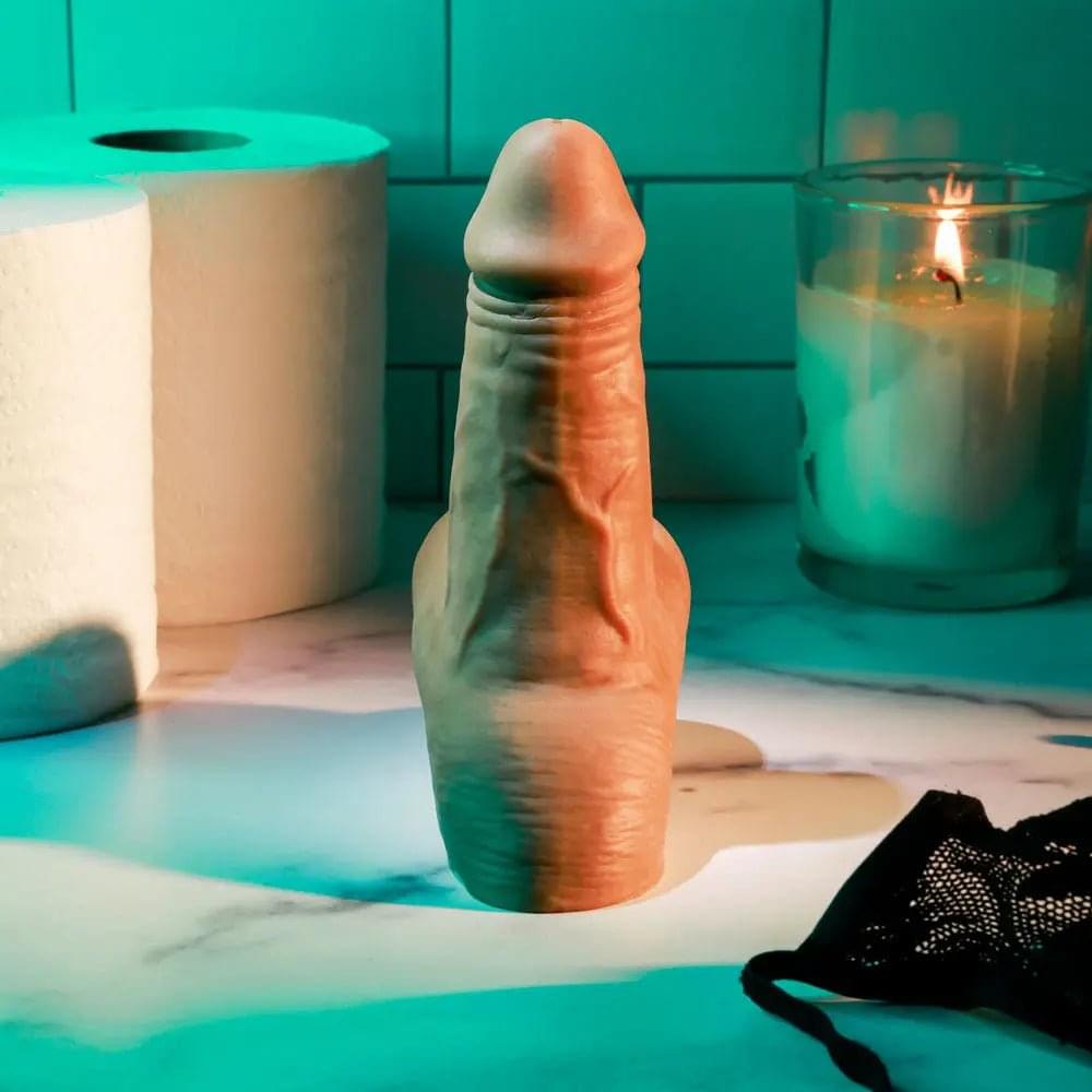 Gender X STAND TO PEE - Dark -  Realistic Stand-To-Pee Funnel Gender X Discreet Intimate Essentials.
