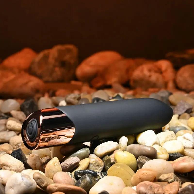 Gender X THE GOLD STANDARD - /Rose Gold 10 cm USB Rechargeable Bullet Gender X Discreet Intimate Essentials.
