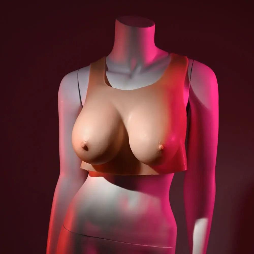 Gender X UNDERGARMENTS - PLATE D-CUP - Light -  Wearable Breasts - D-Cup Size Gender X Discreet Intimate Essentials.