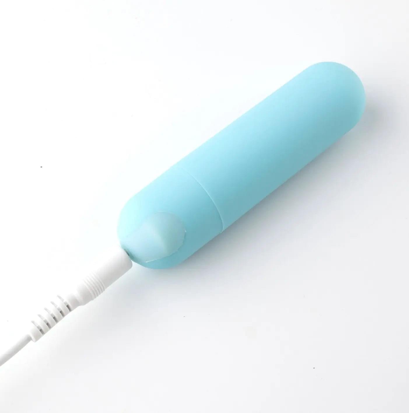Maia Jessi - Teal  7.6 cm USB Rechargeable Bullet Maia Toys Discreet Intimate Essentials.