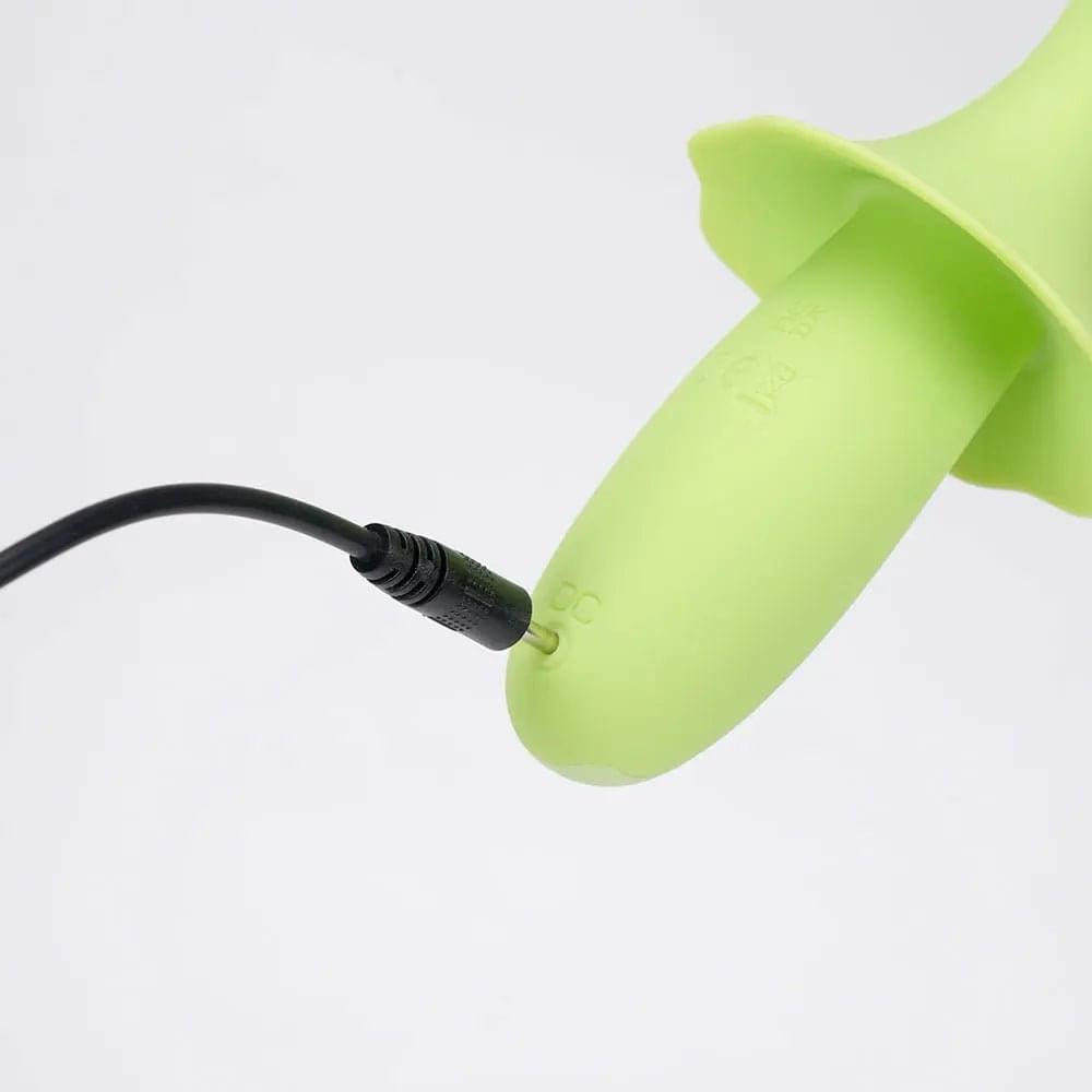 Maia SIENNA -  -  15.2 cm USB Rechargeable Fluttering Bullet Maia Toys Discreet Intimate Essentials.