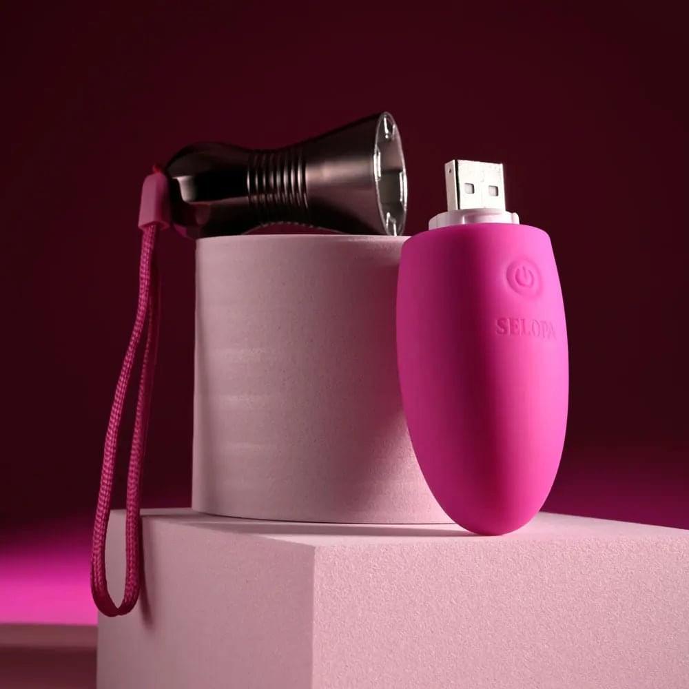 Selopa COMPANION -  11.9 cm USB Rechargeable Vibrating Egg Selopa Discreet Intimate Essentials.