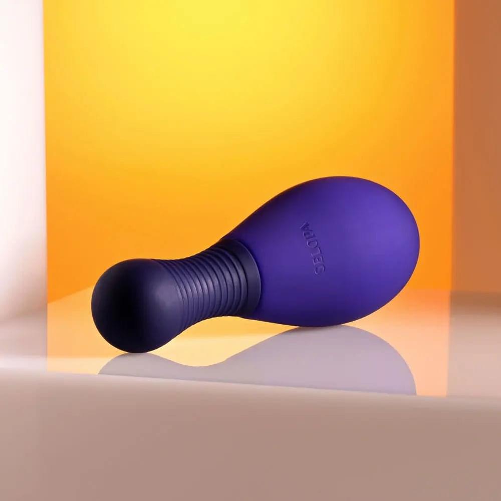 Selopa EGG ME ON -  10 cm USB Rechargeable Egg with Wireless Remote Selopa Discreet Intimate Essentials.