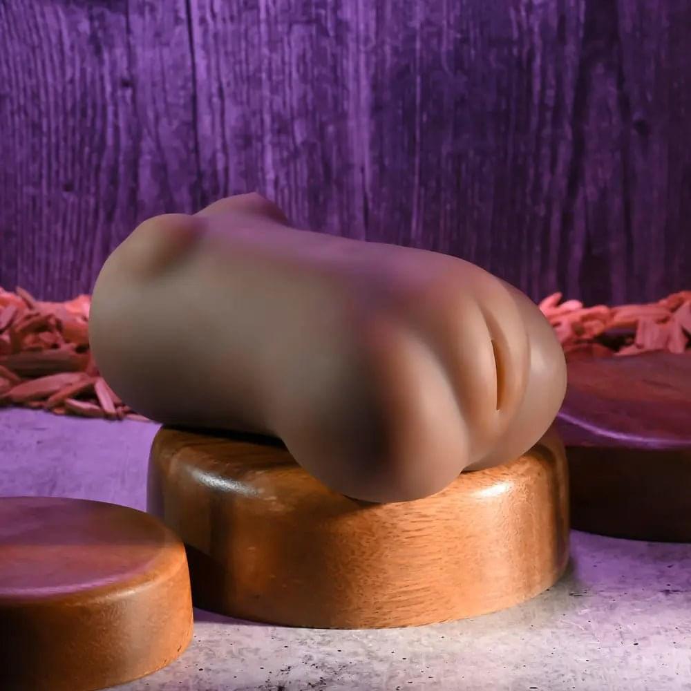 Zero Tolerance SKLYER NICOLE WET N READY -  Vagina Stroker with Free Movie Download Zero Tolerance Discreet Intimate Essentials.